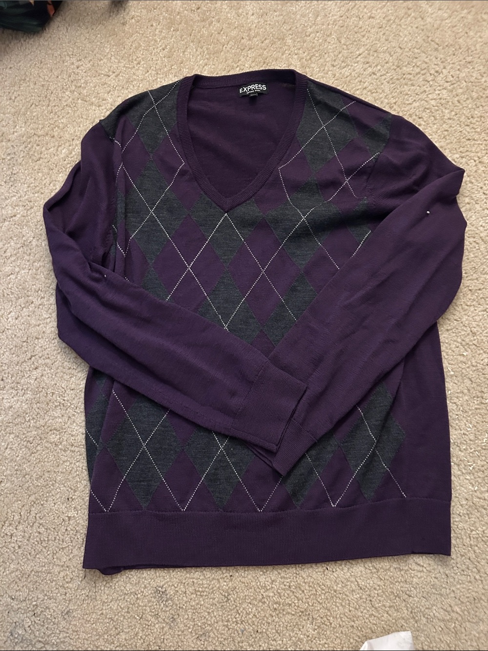 Express Men’s Purple Argyle V-Neck Sweater -